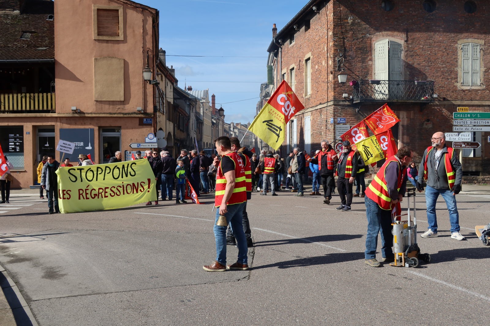 louhans-un-arret-peut-signifier-le-retentissement-a-venir-d-un-petard-photo-lejsl-chloe-riste-1678905950